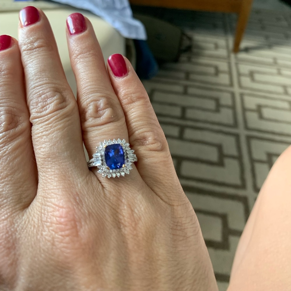 Effy 100% Authentic Diamond Tanzanite Ring